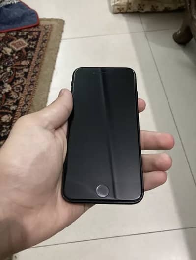 Apple iPhone SE 3