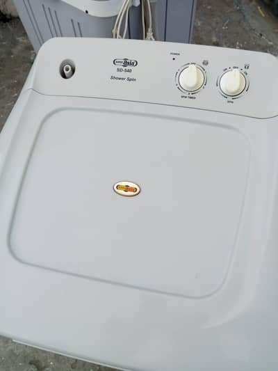 Dryer Machine for Sale – Excellent Condition