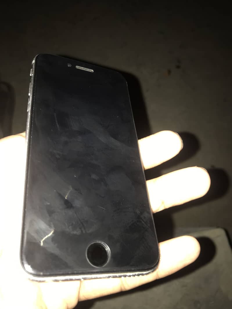 Apple iPhone 6 0
