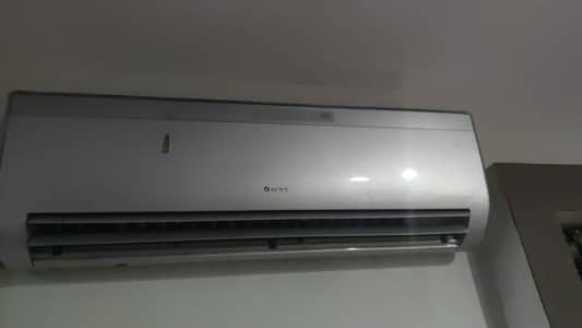 Gree 1.5 Ton Used Ac