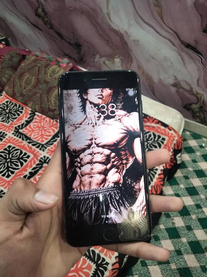Apple iPhone 7 Plus 4