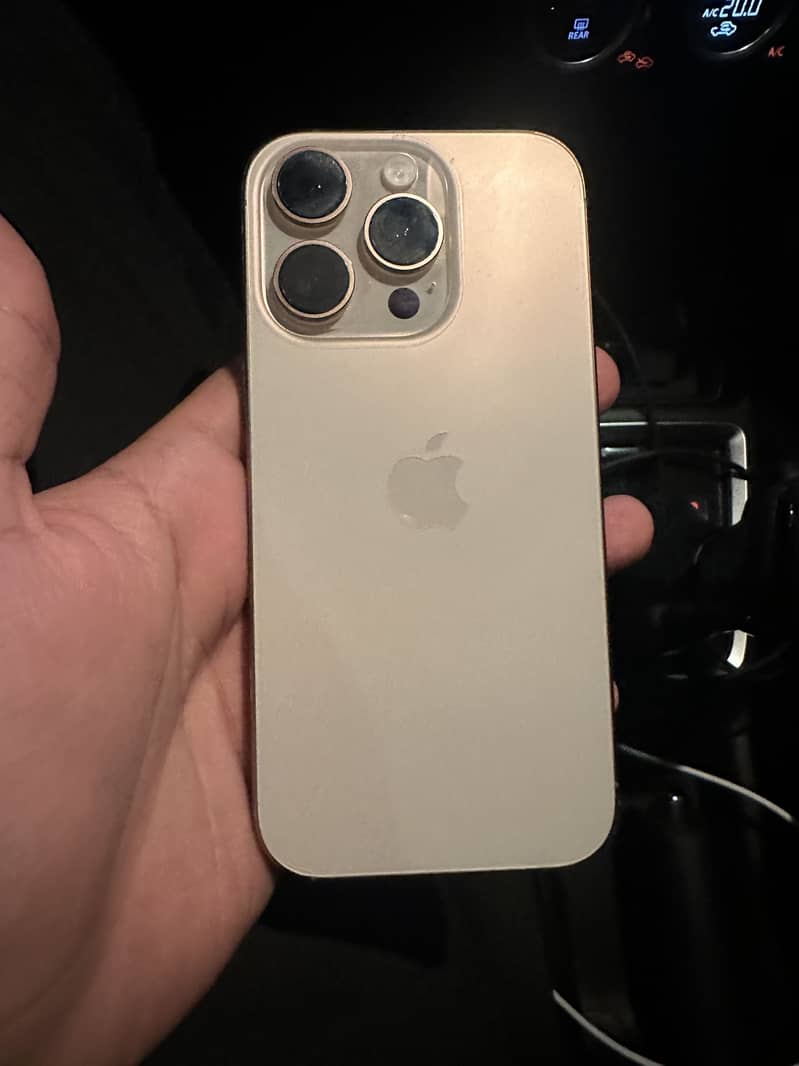 apple-iphone-16-pro-mobile-phones-1118509283