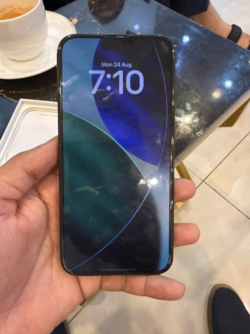Apple iPhone 15 plus 3