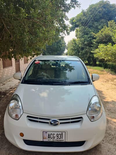 Daihatsu Boon 2013
