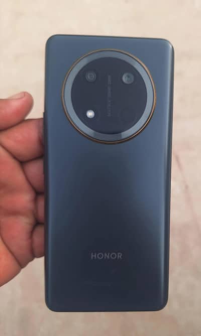 honor x9c  8GB 256GB for sale