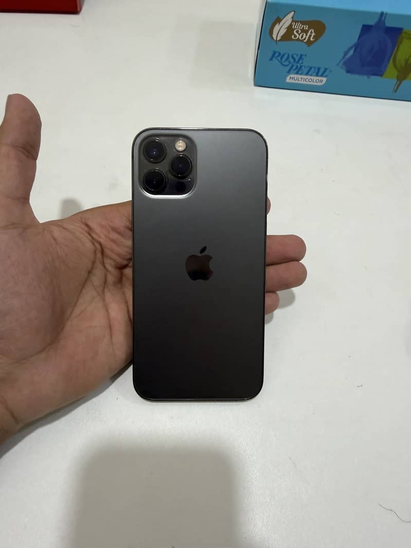 Apple iPhone 12 Pro 0