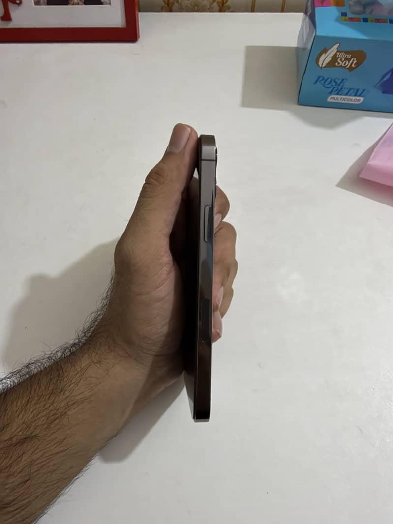 Apple iPhone 12 Pro 3