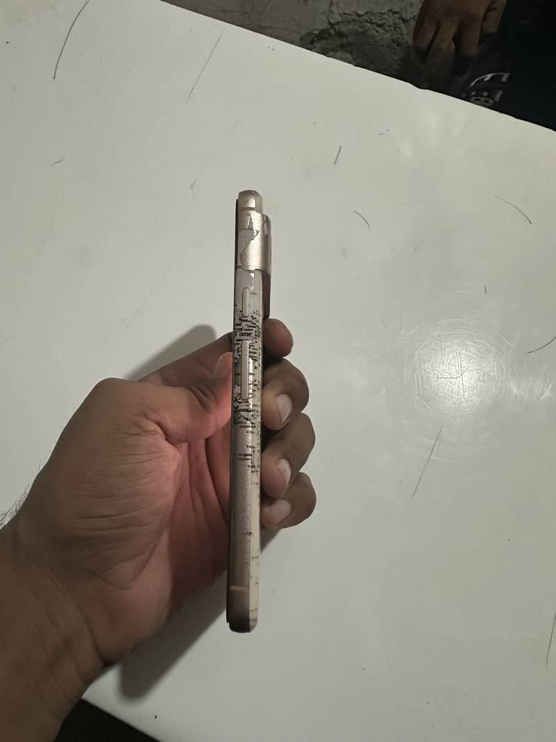 Google Pixel 8 2
