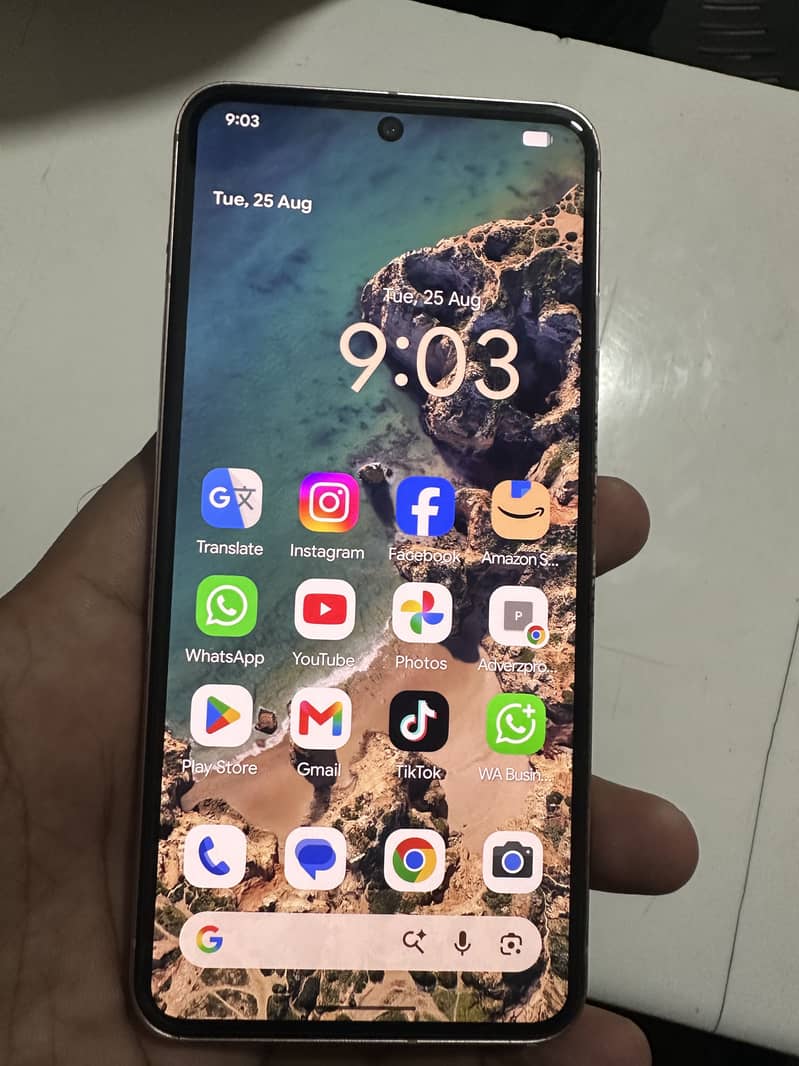 Google Pixel 8 5