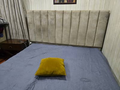 King size bed complete set