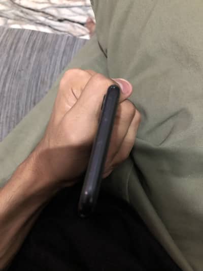 Apple iPhone SE