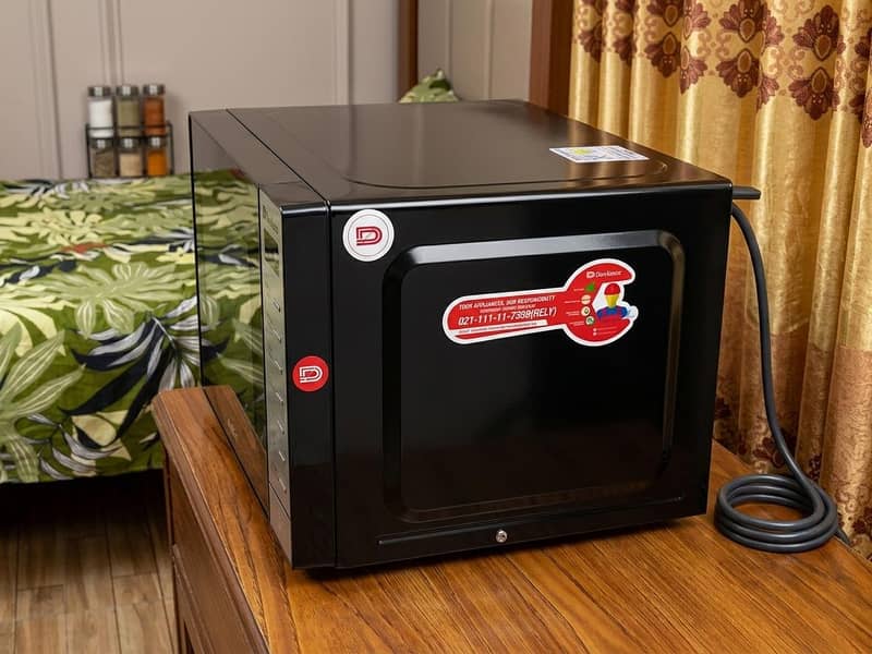 microwave oven 2