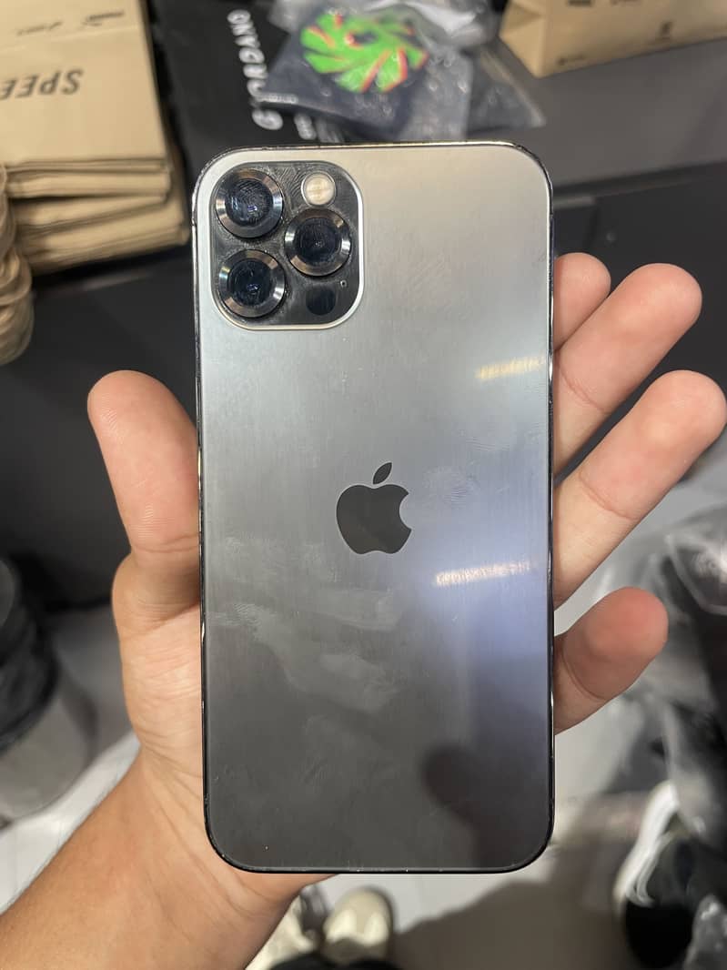Apple iPhone 12 Pro 0
