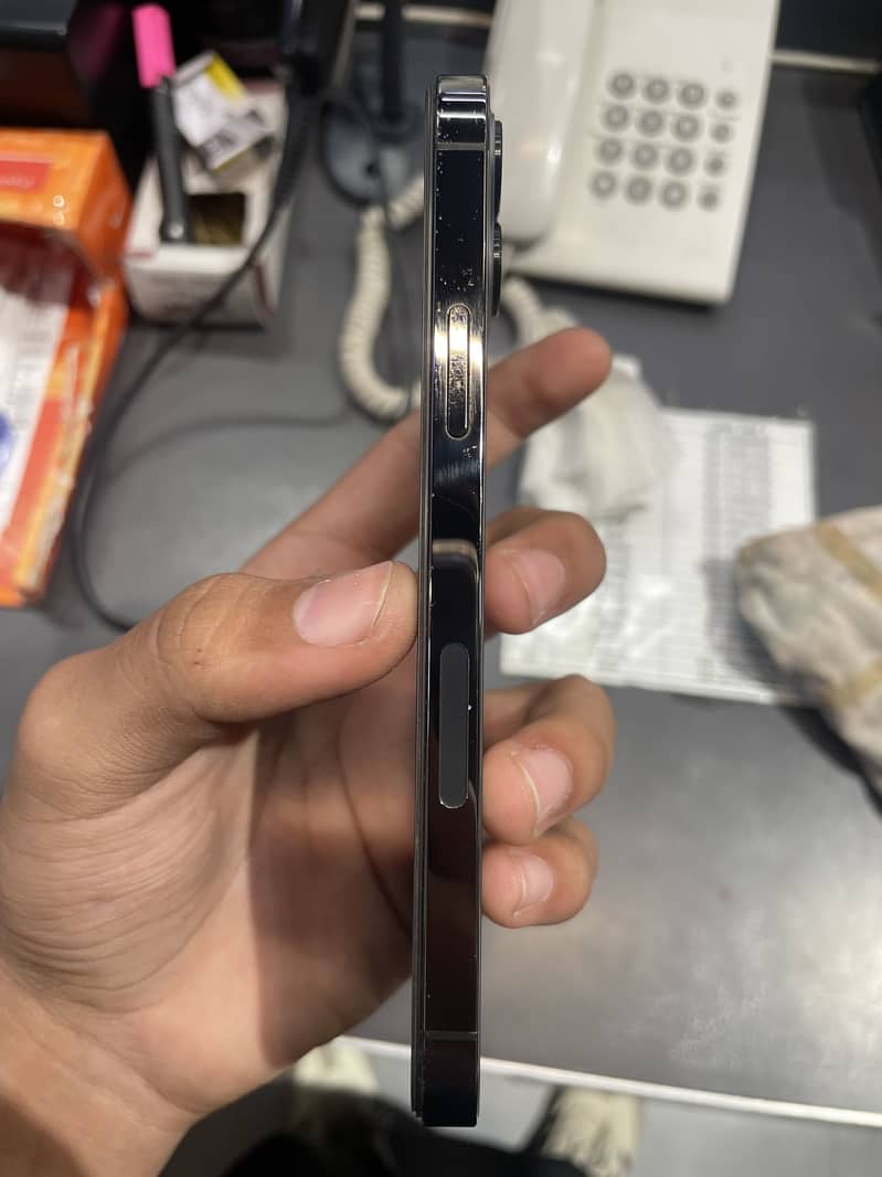 Apple iPhone 12 Pro 7