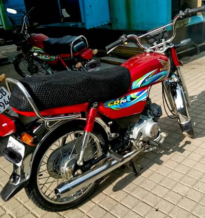 HONDA CD 70 MODEL 2024 FOR SALE. NEAT AND CLEAN GENUINE 100%