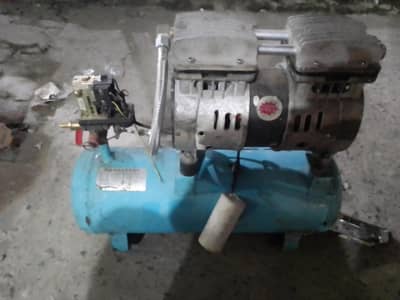 OIL FREE AIR COMPRESSOR