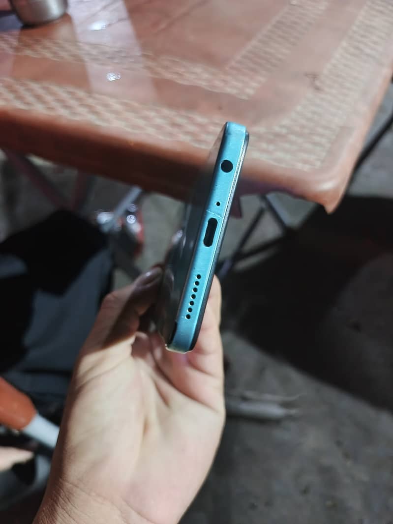 Tecno Camon 19 4
