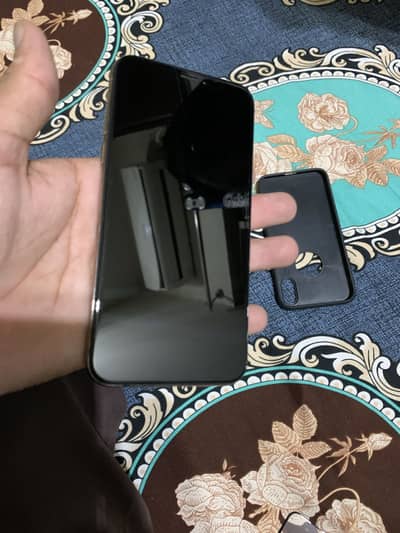 Apple iPhone XS