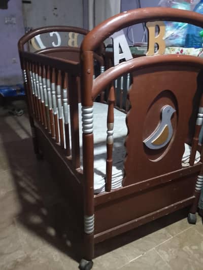 baby cot for sale