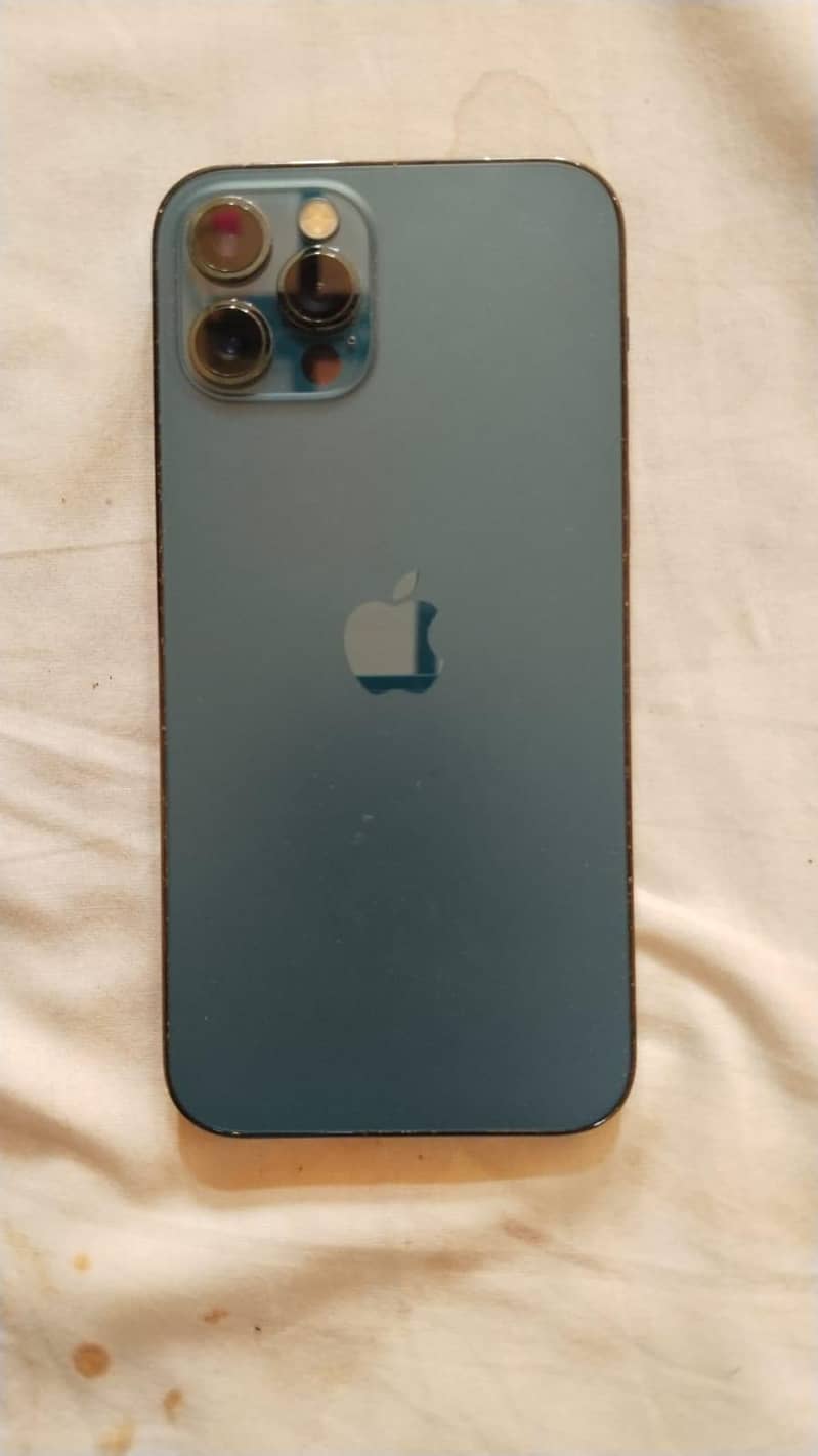 Apple iPhone 12 0