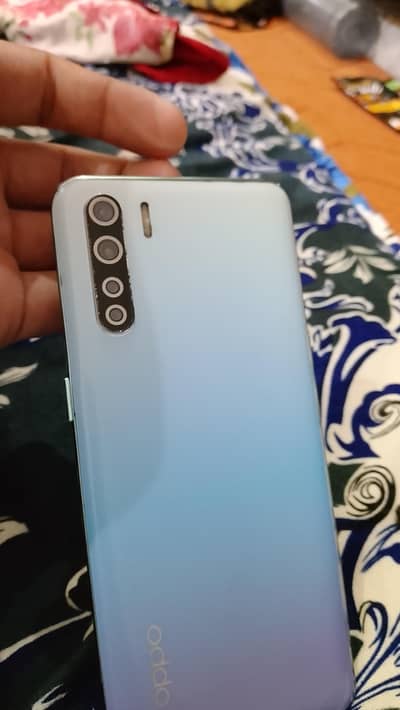 OPPO F15