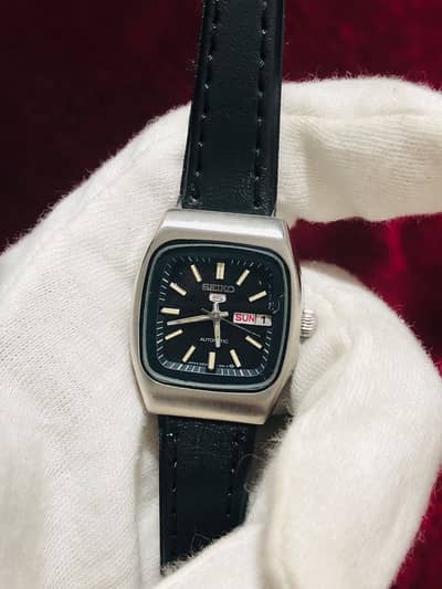 Seiko 5 Ladies Automatic watch