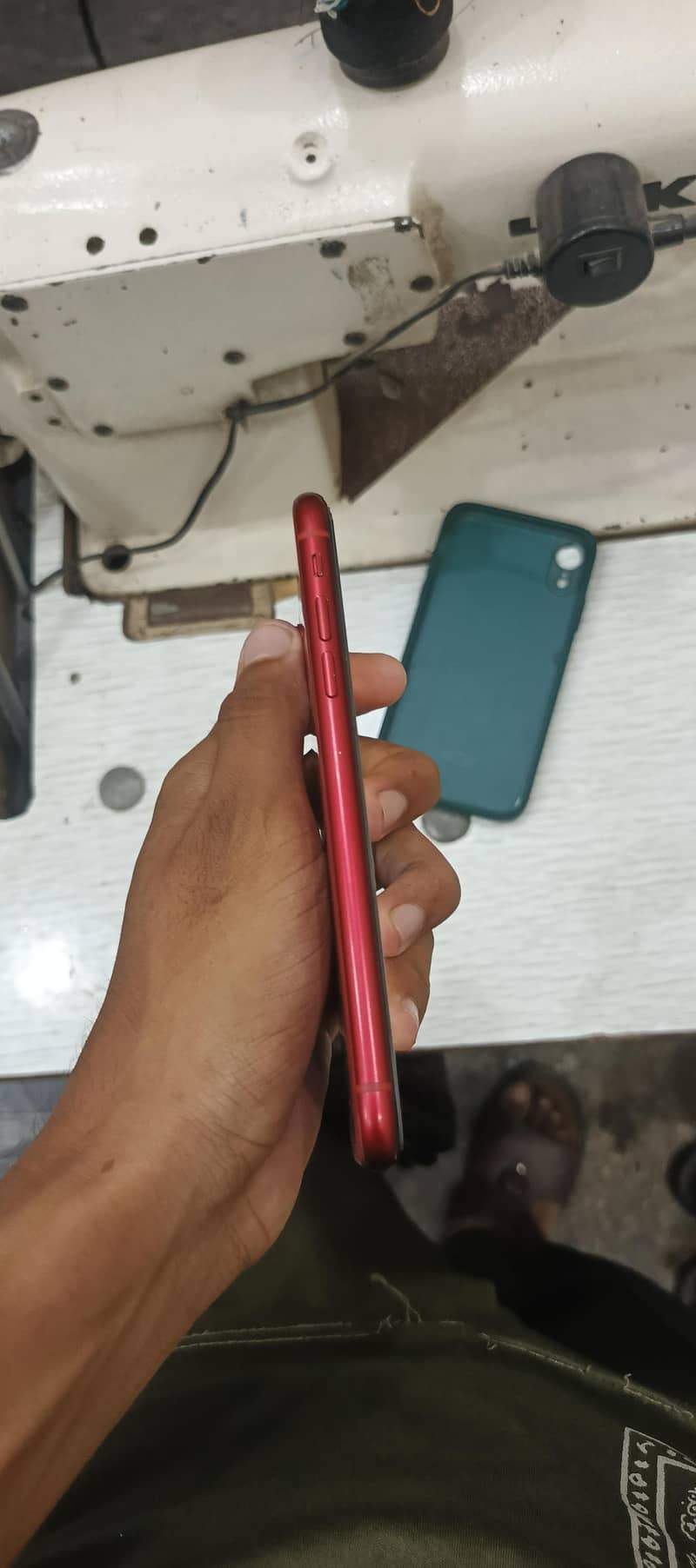 Apple iPhone XR 0