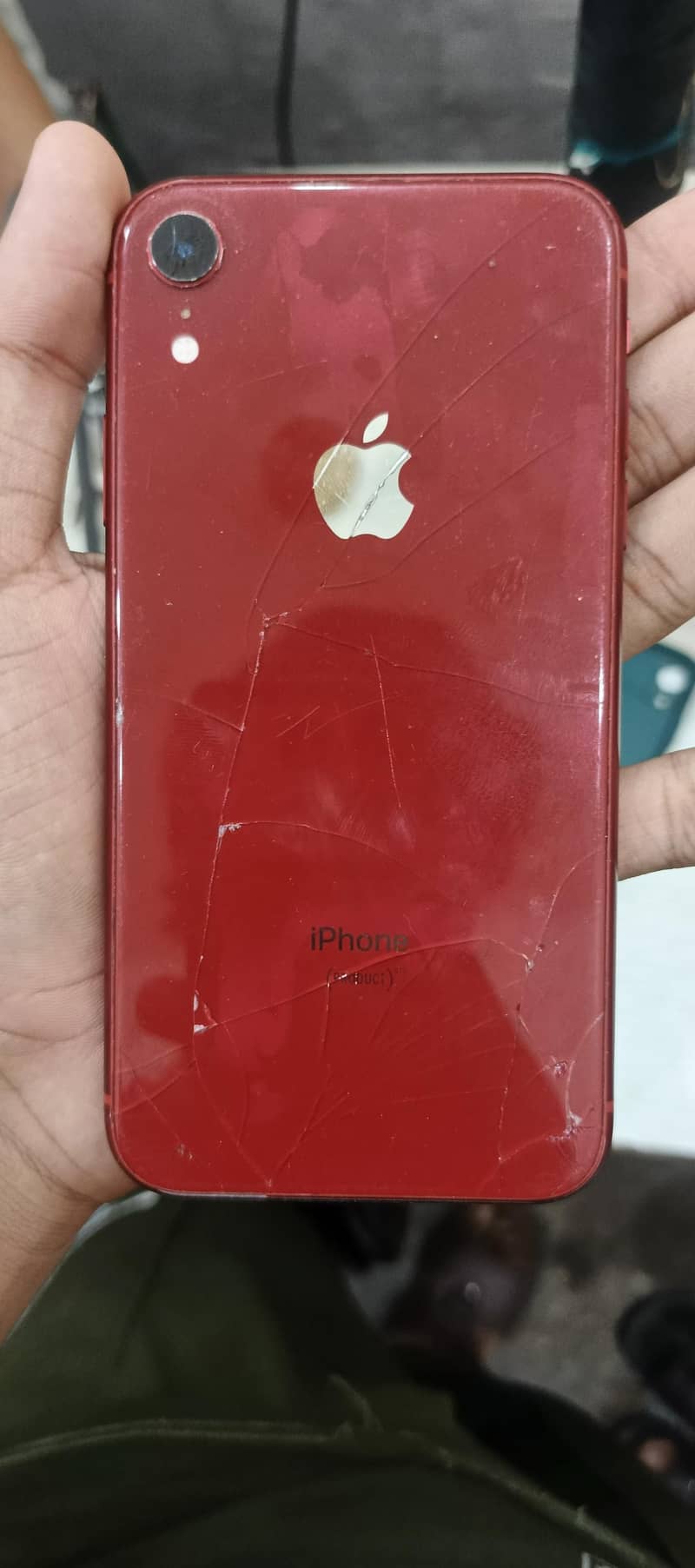 Apple iPhone XR 4