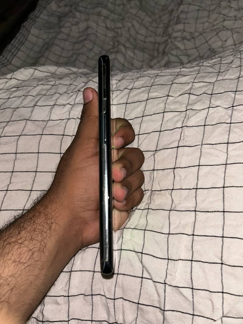 One Plus 9 Pro 4