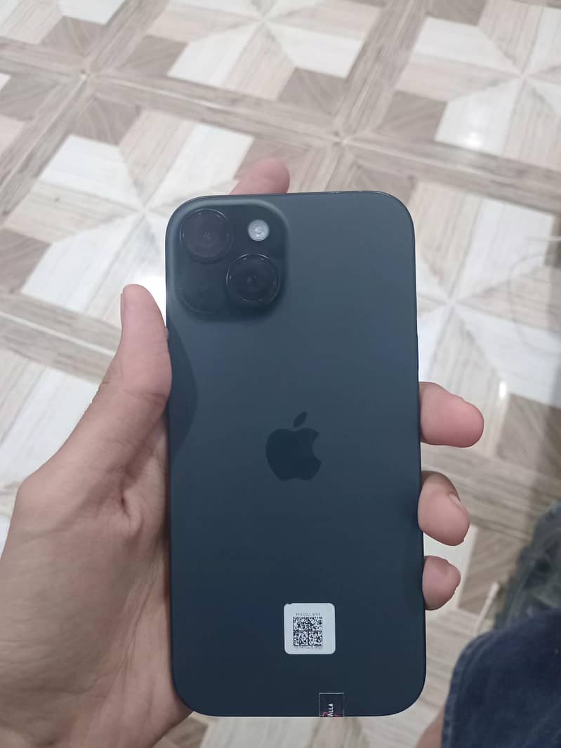 Apple iPhone 15 2