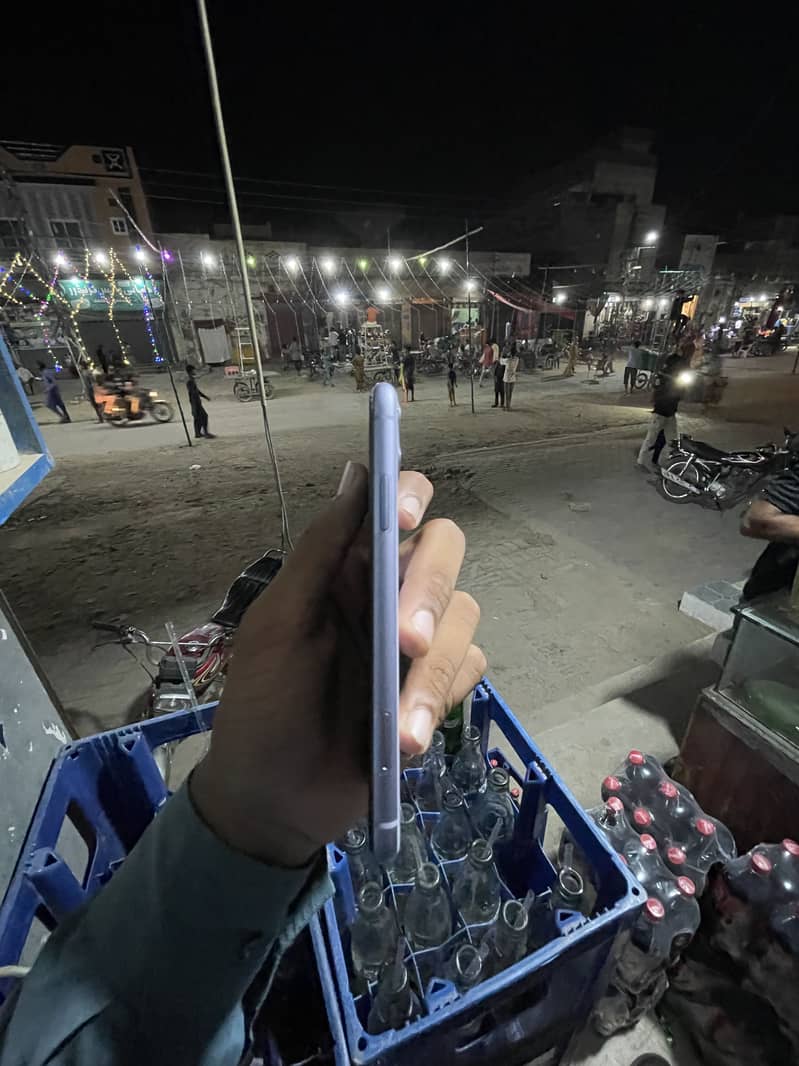 Apple iPhone 11 2