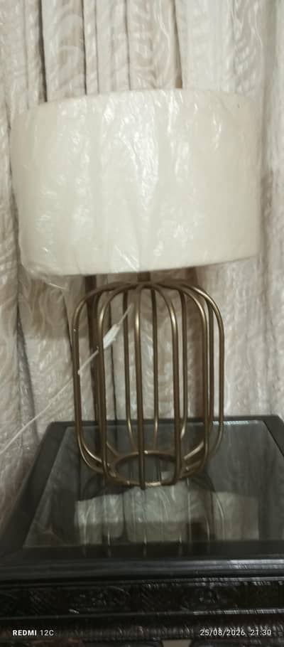 2 Beautiful Table lamps
