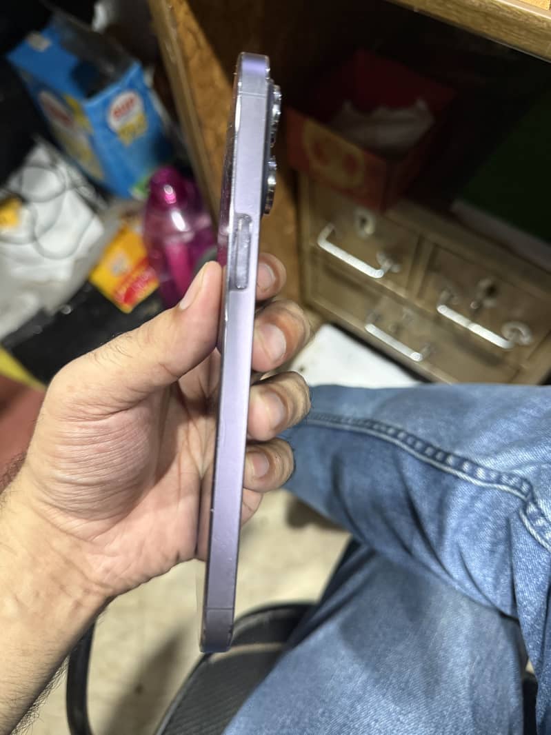 Apple iPhone 14 Pro Max 2