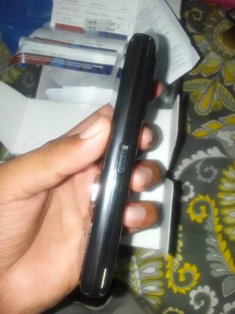 mobile 3