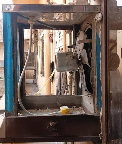 AIR COOLER medium sized with fan and new khassien