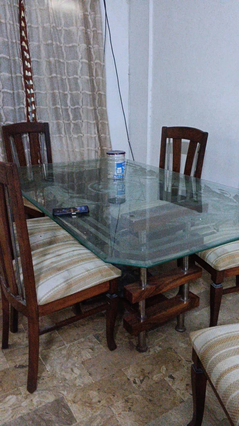 6 seater dining table 2