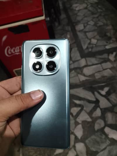 Xiaomi Redmi Note 14 Pro