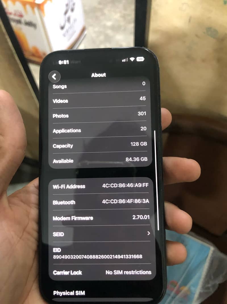 Apple iPhone 16 2