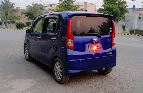 Daihatsu Move 2015