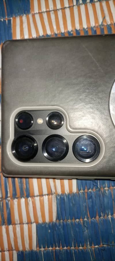 Samsung Galaxy S22 Ultra (12GB / 512GB) – A1 Mint Condition
