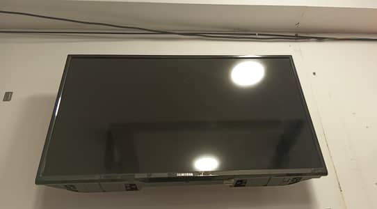 good condition led for sale 03025090192