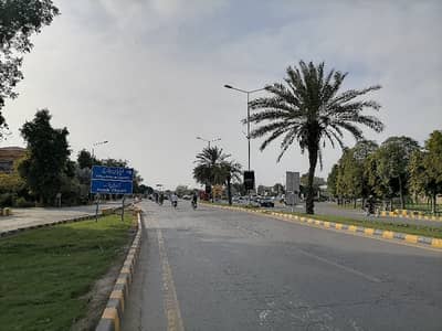 Main Double Road DHA Phase 5 - Block G Residential Plot Sized 1 Kanal