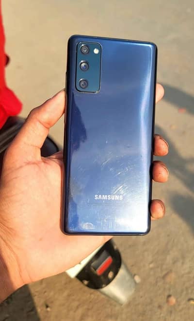 Samsung Mobile S20 FE