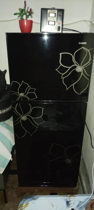 Orient refrigerator diamond model