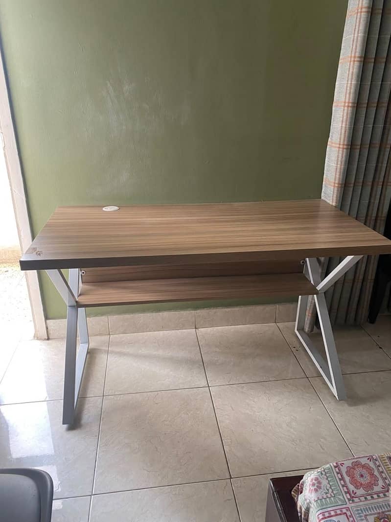 Study table and chair 2