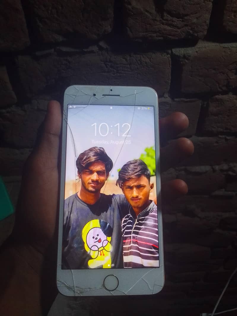 Apple iPhone 7 Plus 5