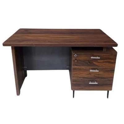 office table 10/10 urgent sale