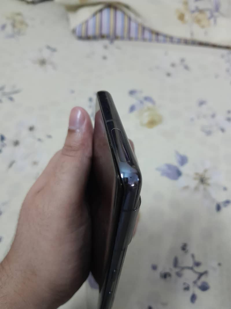Google Pixel 7 Pro 4
