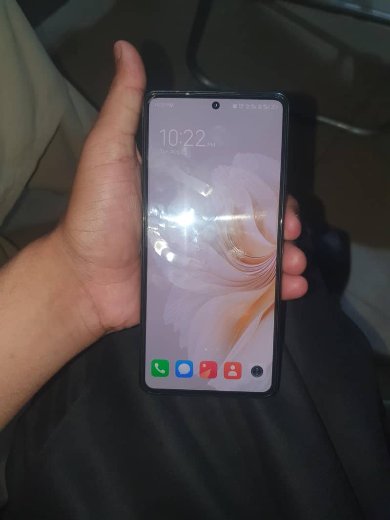 Tecno CAMON 20 2