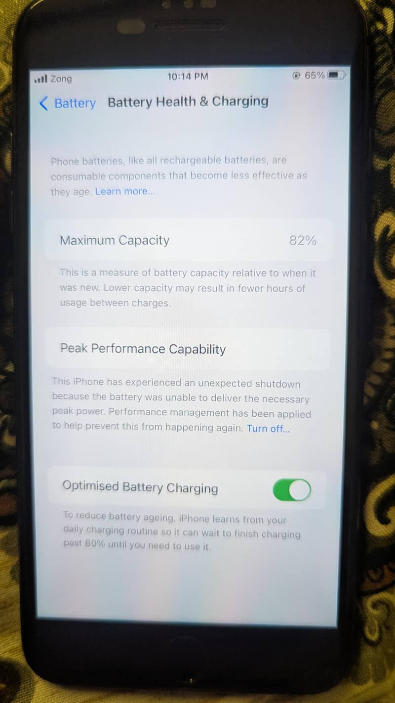Apple iPhone 8 Plus 4